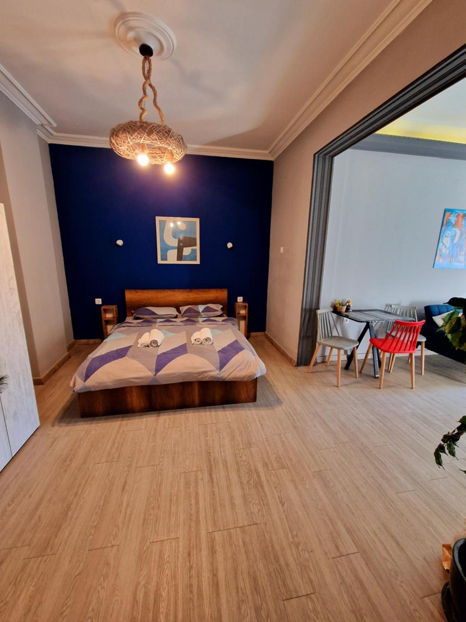 Closer "Egnatia Apartment 1" Thessaloniki Exterior photo